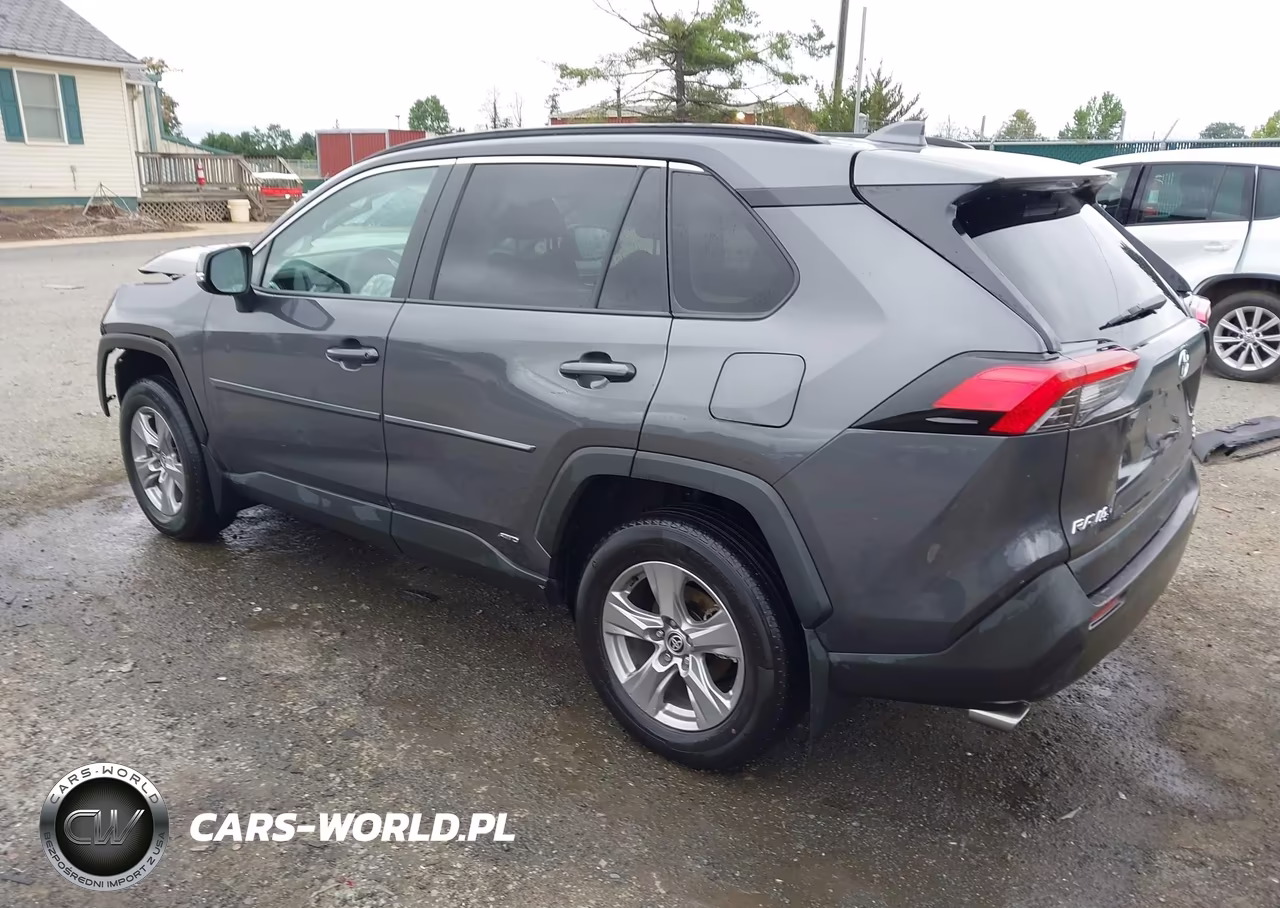 2025 Toyota Rav4 Hybrid Xle VIN:2T3RWRFV8SW270878 - 3