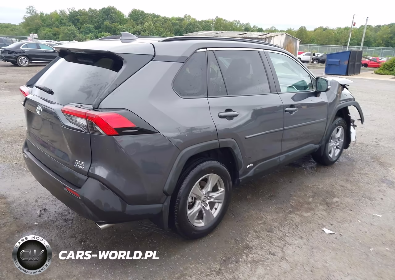 2025 Toyota Rav4 Hybrid Xle VIN:2T3RWRFV8SW270878 - 4