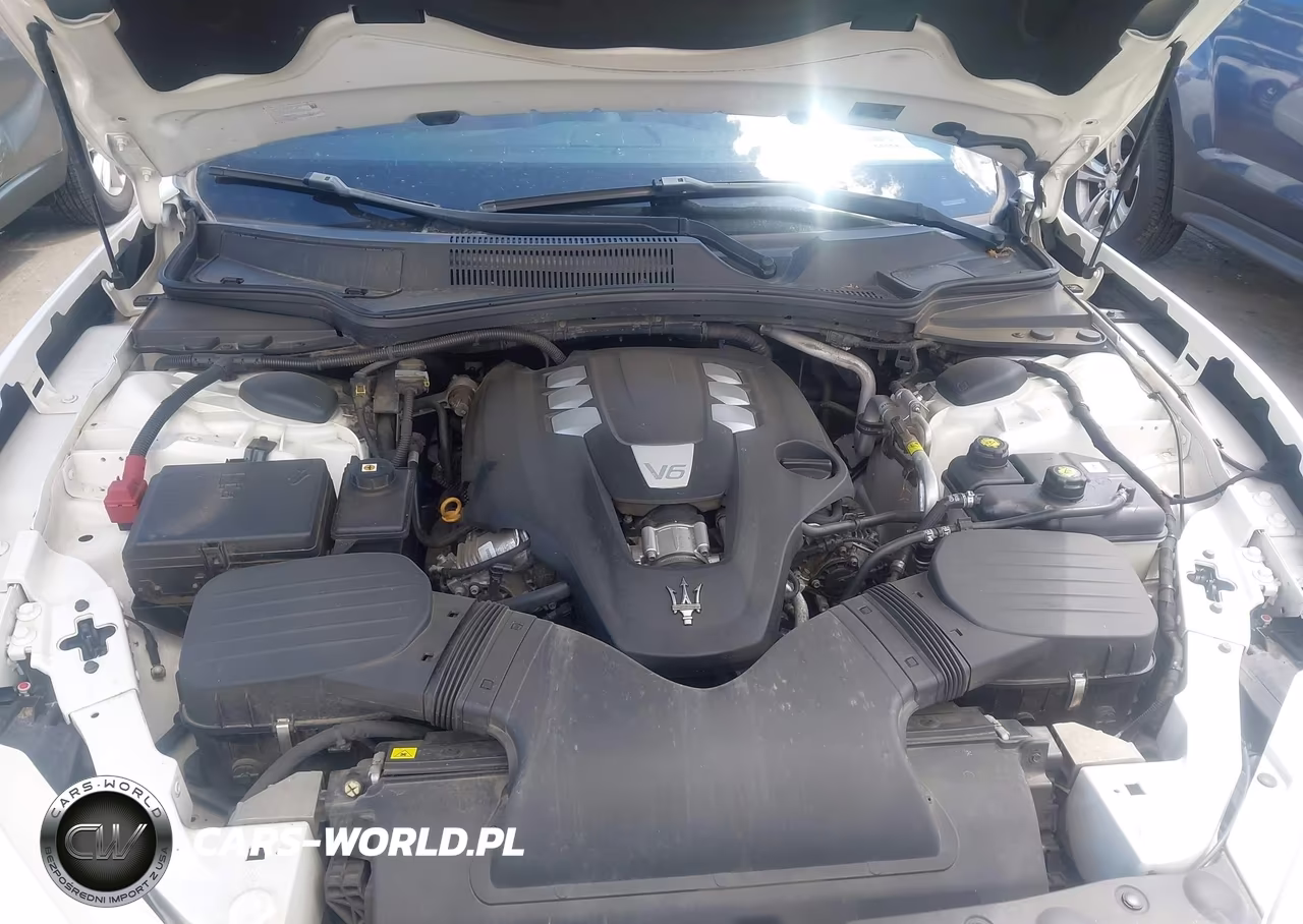 2015 Maserati Ghibli VIN:ZAM57XSA0F1162158 - 10