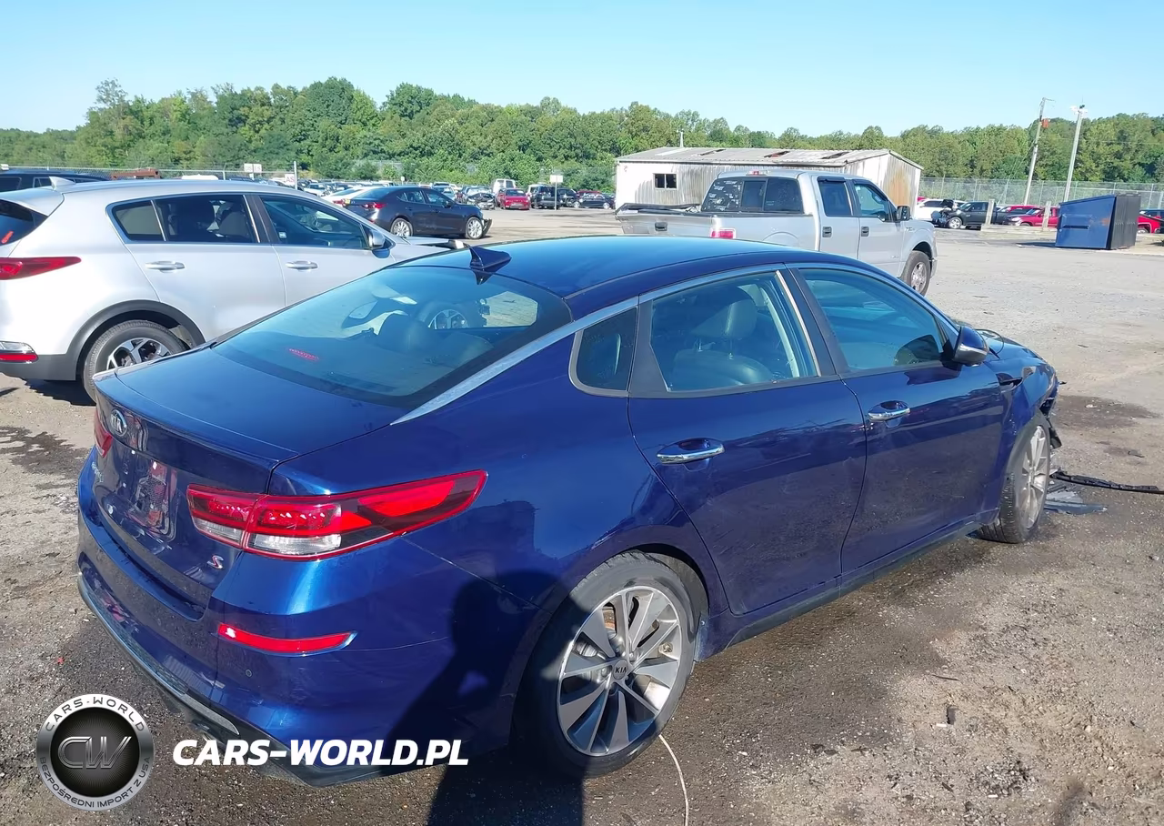2019 Kia Optima S VIN:5XXGT4L39KG285639 - 4