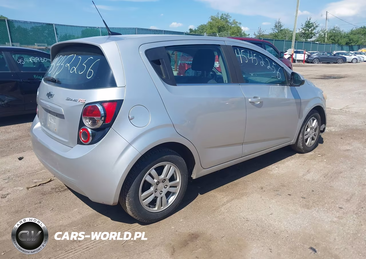 2013 Chevrolet Sonic Lt Auto VIN:1G1JC6SH2D4136316 - 4