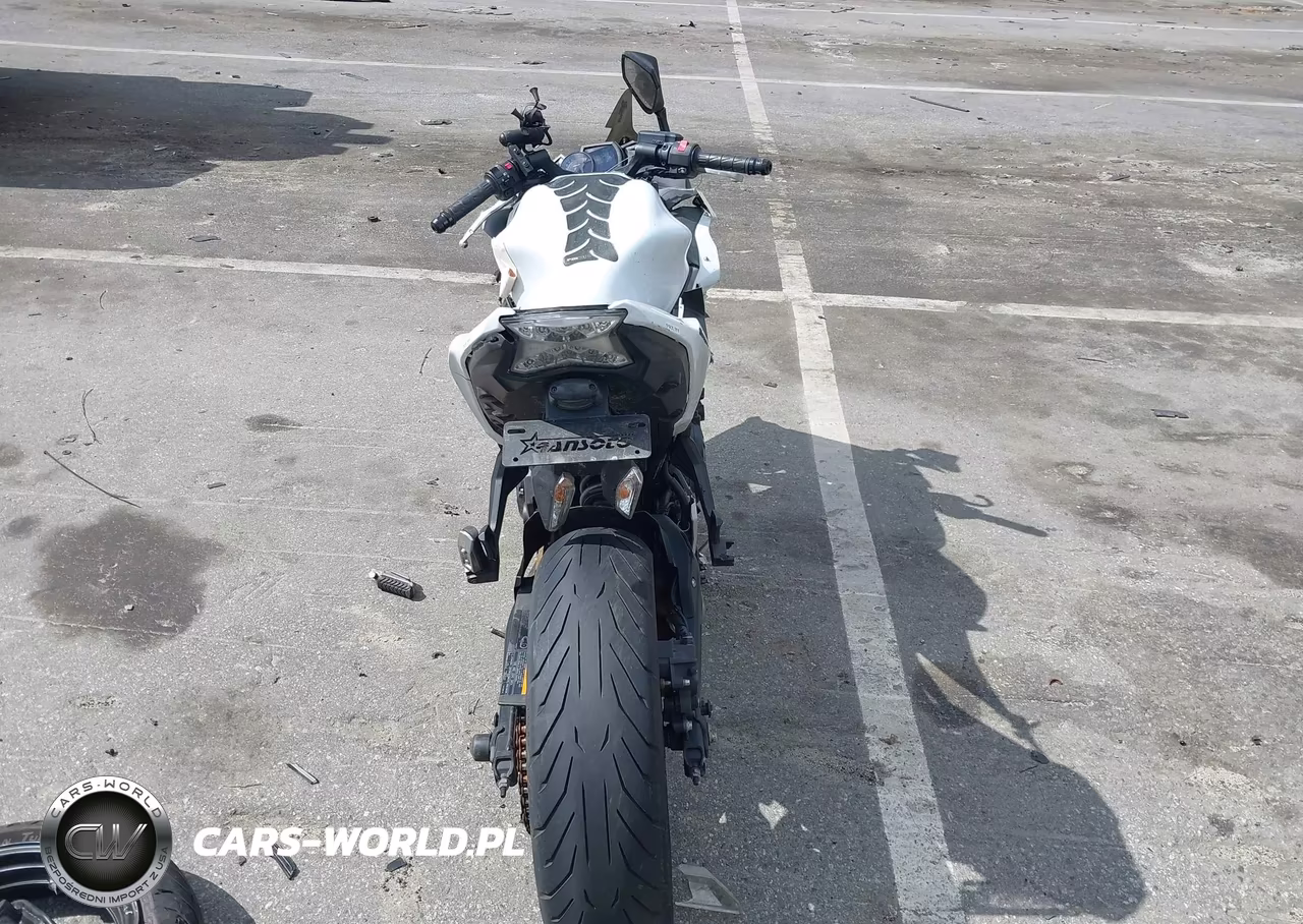 2017 Kawasaki Ex650 J VIN:JKAEXEJ13HDA00484 - 6