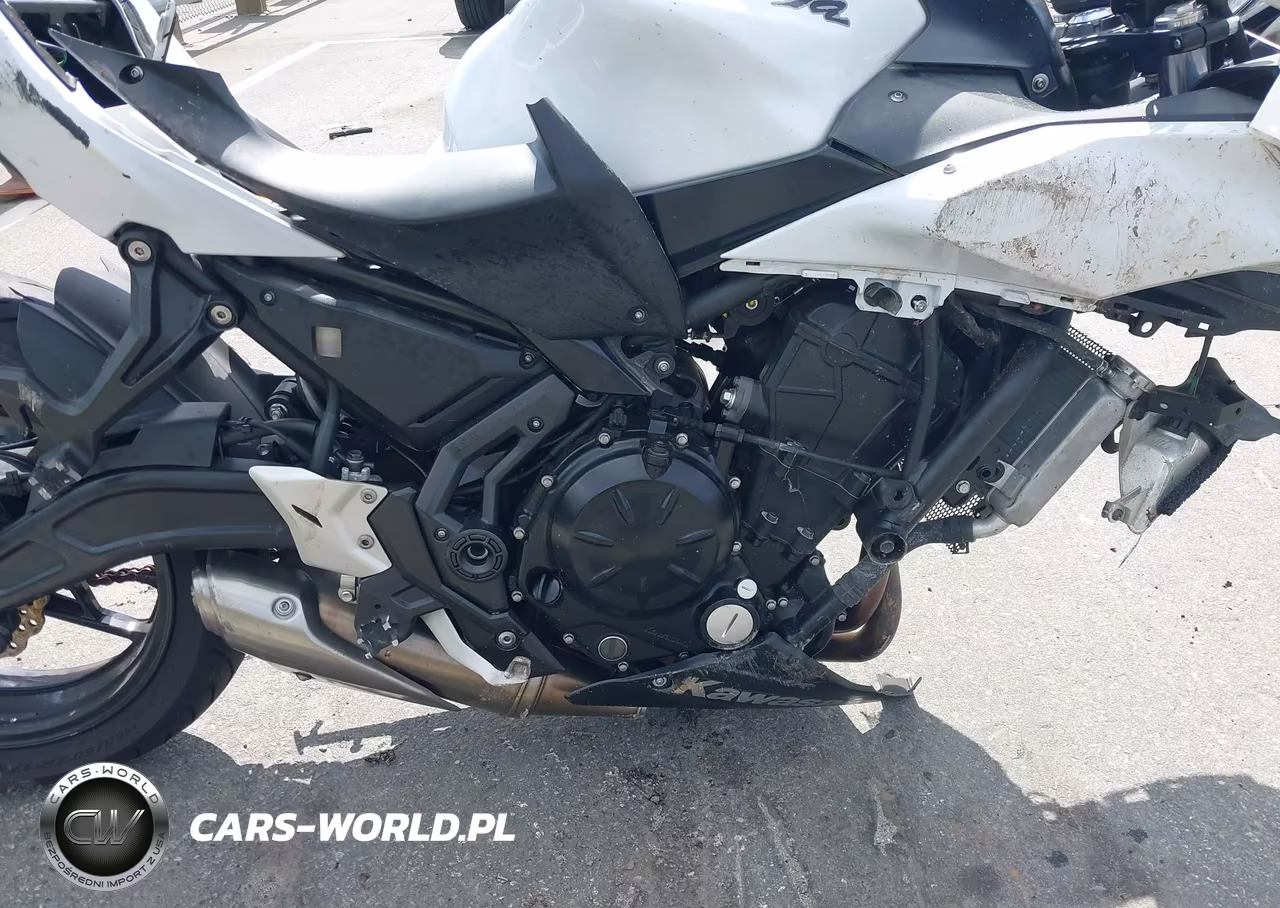 2017 Kawasaki Ex650 J VIN:JKAEXEJ13HDA00484 - 8