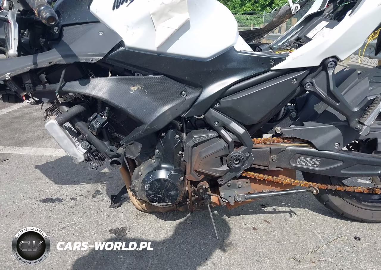 2017 Kawasaki Ex650 J VIN:JKAEXEJ13HDA00484 - 9