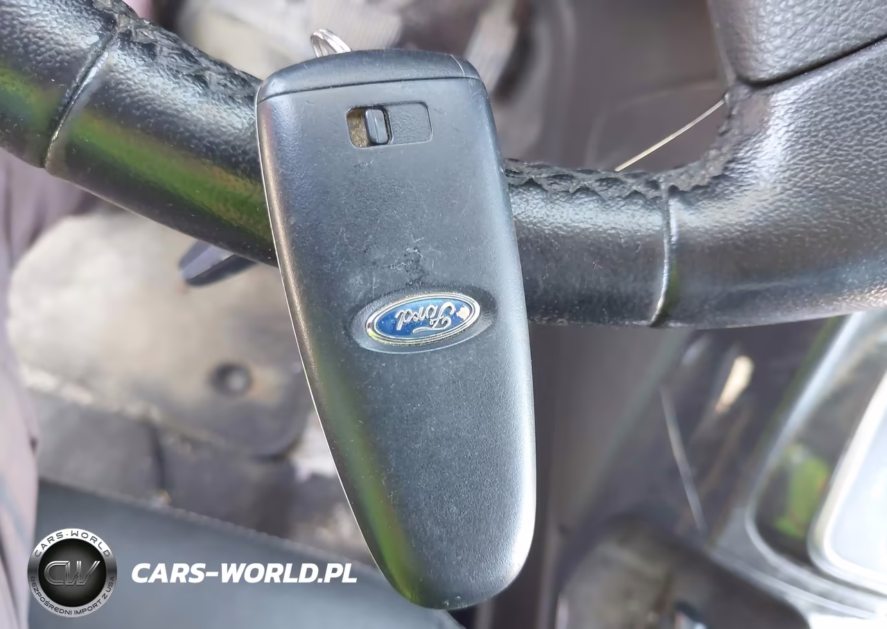 2014 Ford Escape Titanium VIN:1FMCU9J9XEUA84598 - 11