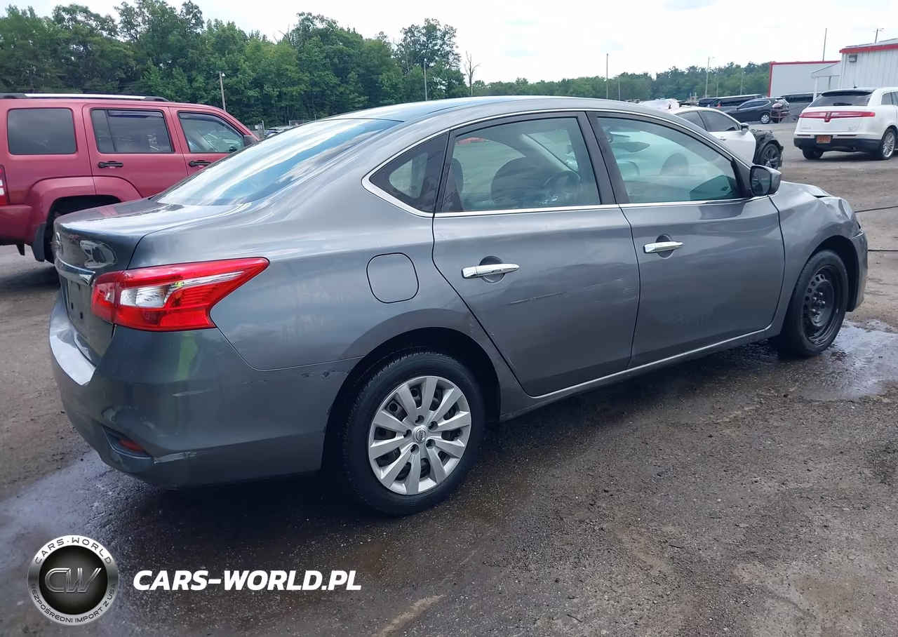 2019 Nissan Sentra S VIN:3N1AB7AP2KY351118 - 4