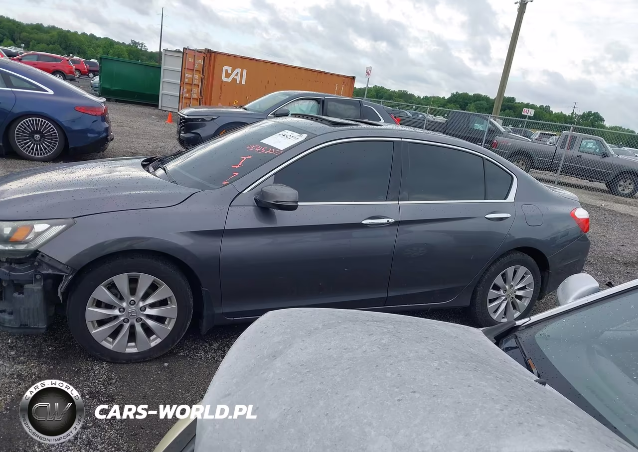 2013 Honda Accord Touring VIN:1HGCR3F95DA028629 - 14