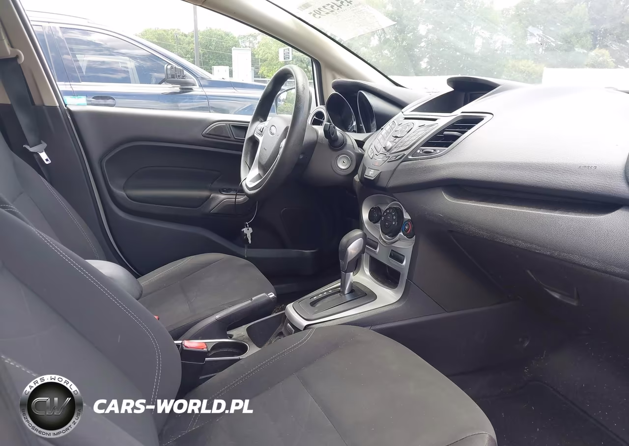 2018 Ford Fiesta Se VIN:3FADP4EJ2JM111367 - 5