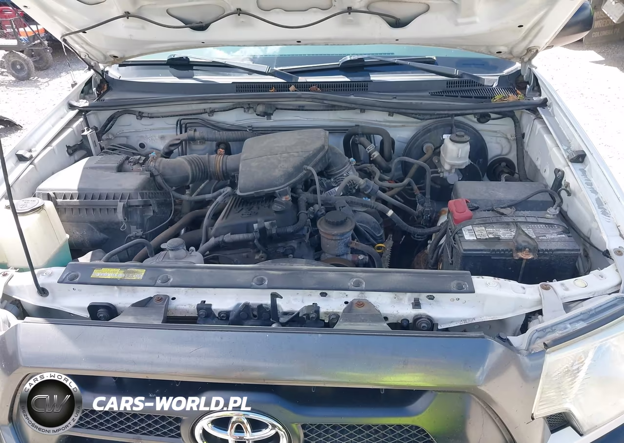 2013 Toyota Tacoma VIN:5TFNX4CN1DX020478 - 10