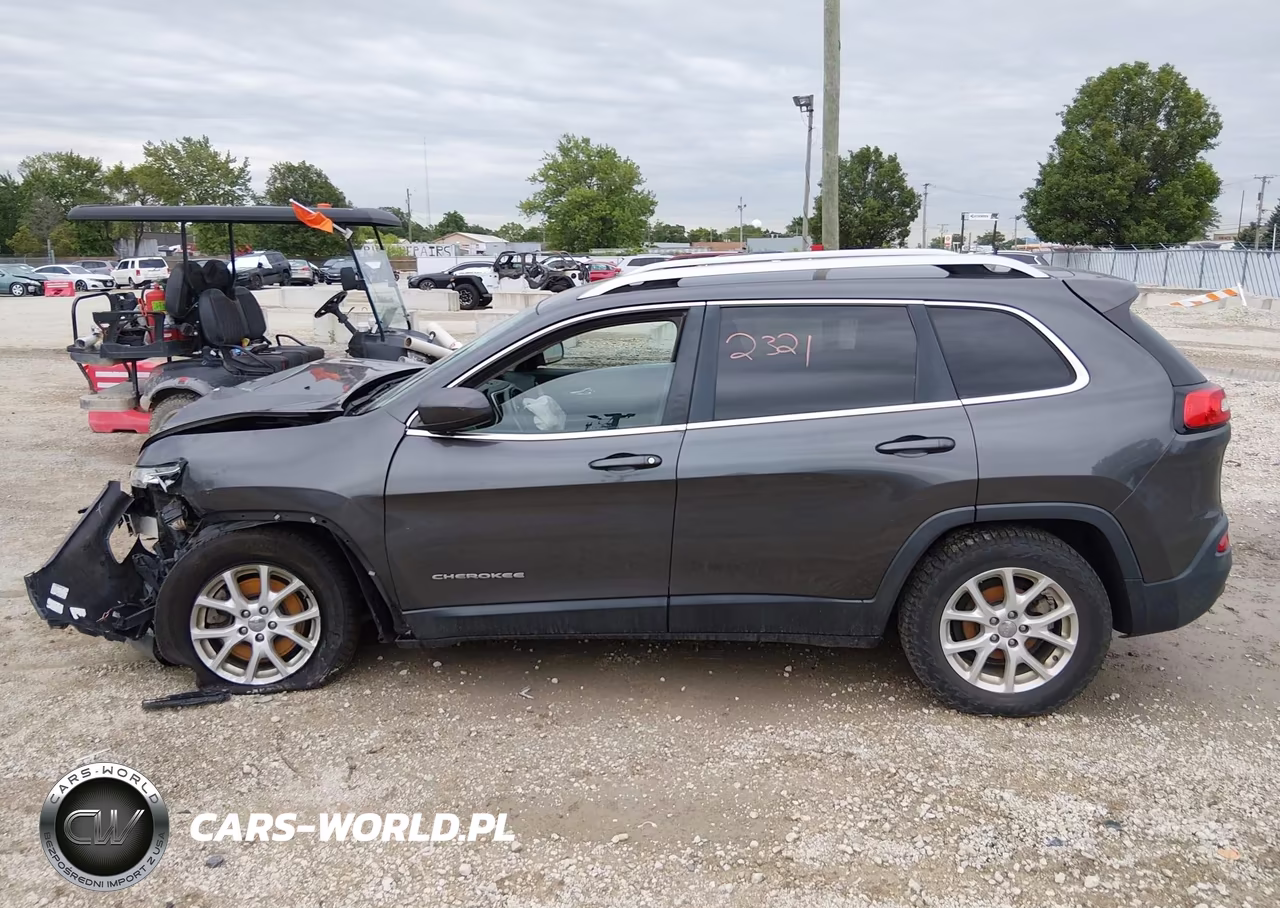 2016 Jeep Cherokee Latitude VIN:1C4PJLCB8GW172035 - 14