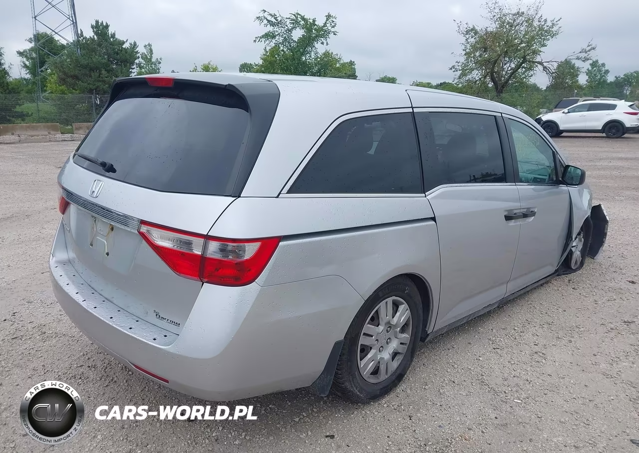 2011 Honda Odyssey Lx VIN:5FNRL5H24BB014411 - 4