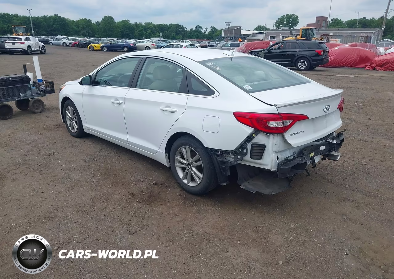 2015 Hyundai Sonata Se VIN:5NPE24AF0FH231258 - 3