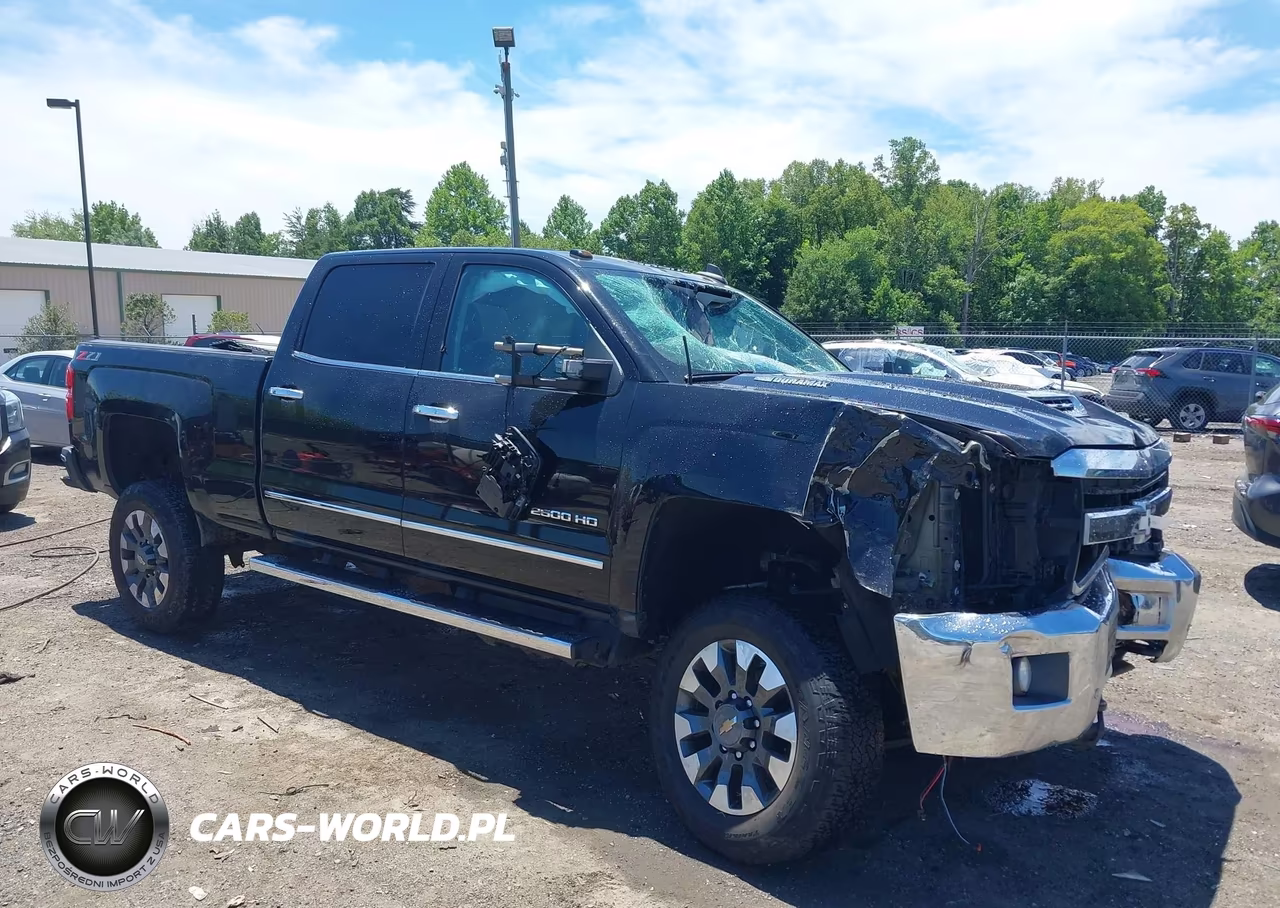 2018 Chevrolet Silverado 2500Hd Ltz – zdjęcie 1 z 18