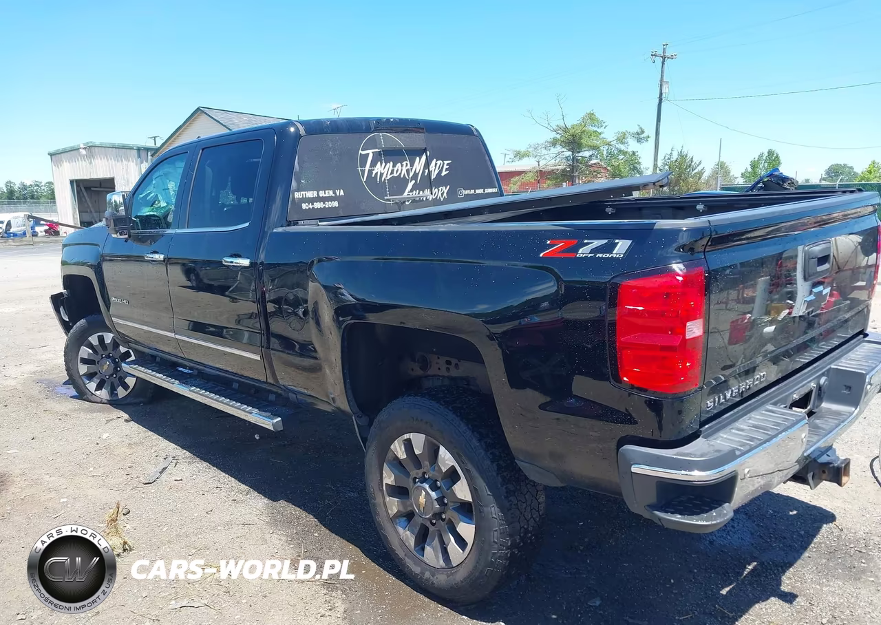 2018 Chevrolet Silverado 2500Hd Ltz VIN:1GC1KWEY5JF193213 - 3
