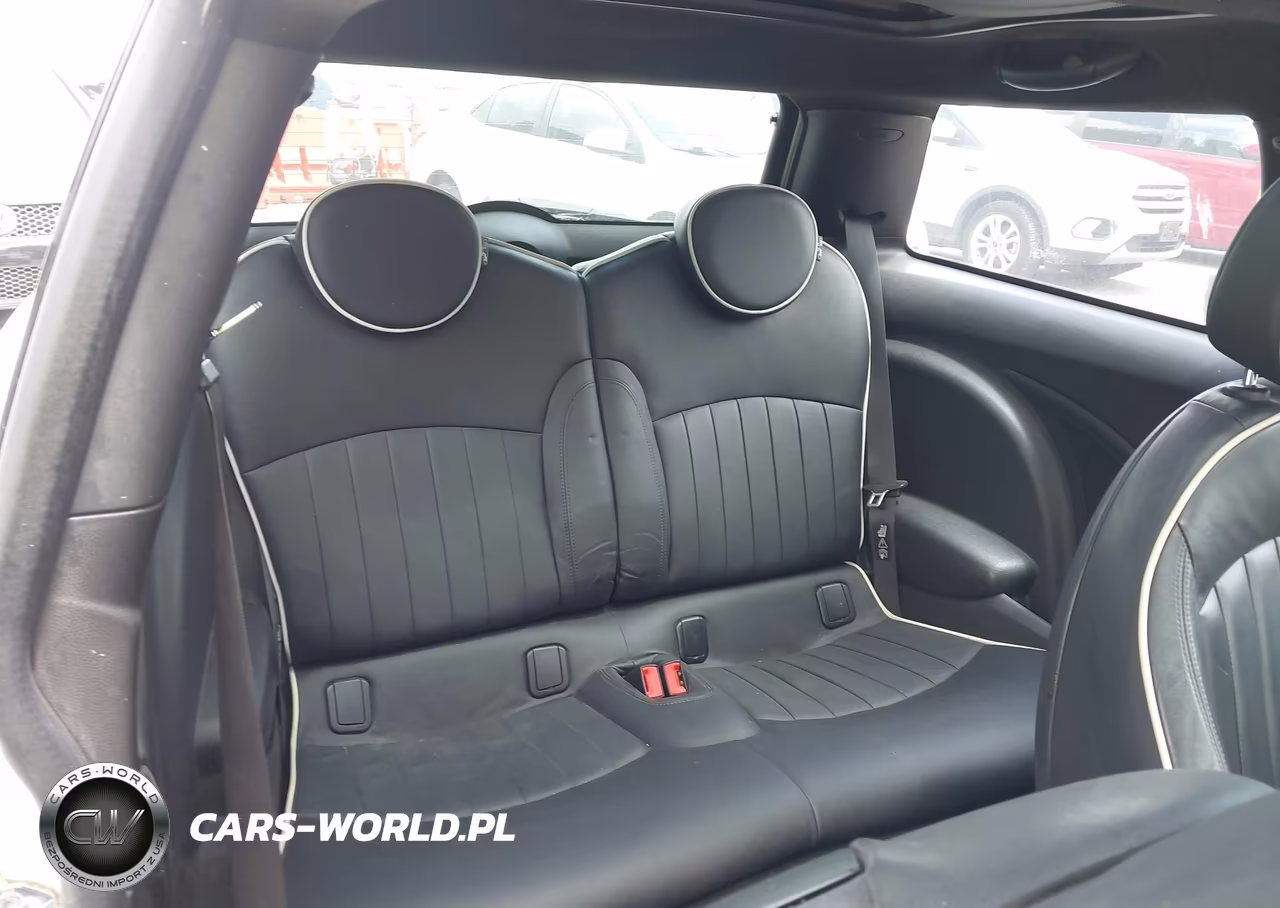 2009 Mini Cooper S VIN:WMWMF73569TW81600 - 8