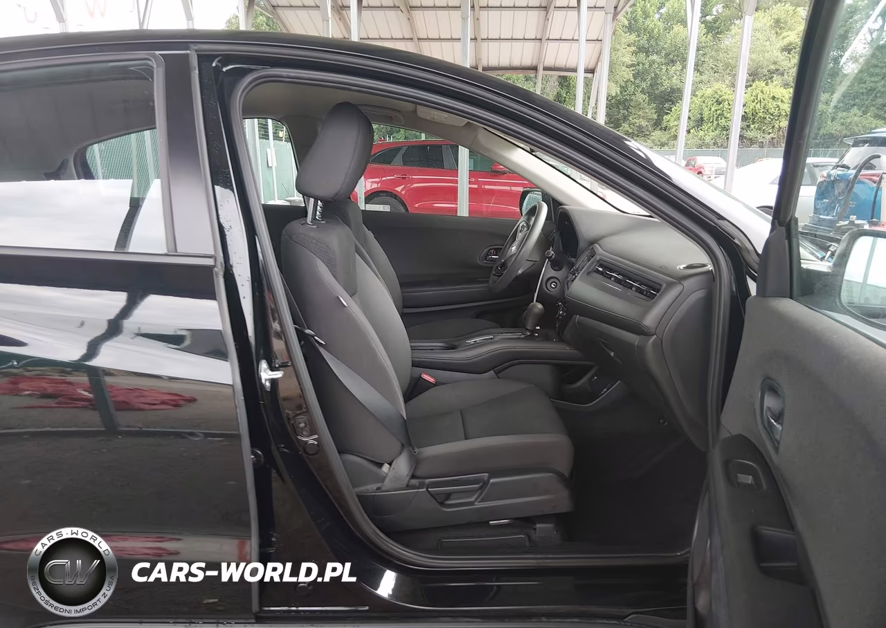 2021 Honda Hr-V Awd Lx VIN:3CZRU6H39MM743900 - 5