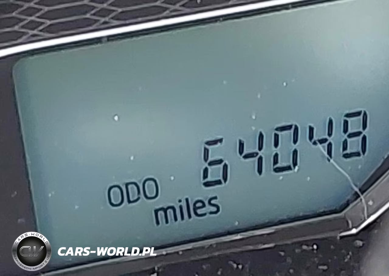 2015 Toyota Corolla Le VIN:2T1BURHE8FC462726 - 15