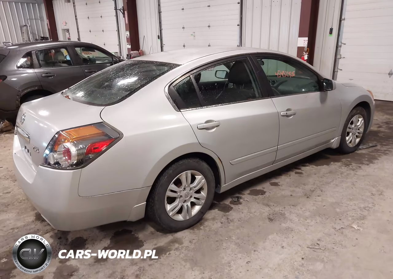 2012 Nissan Altima 2.5 S VIN:1N4AL2AP1CN499584 - 4