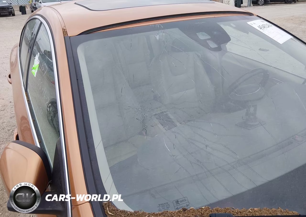 2011 Volvo S60 T6 VIN:YV1902FHXB2016496 - 13
