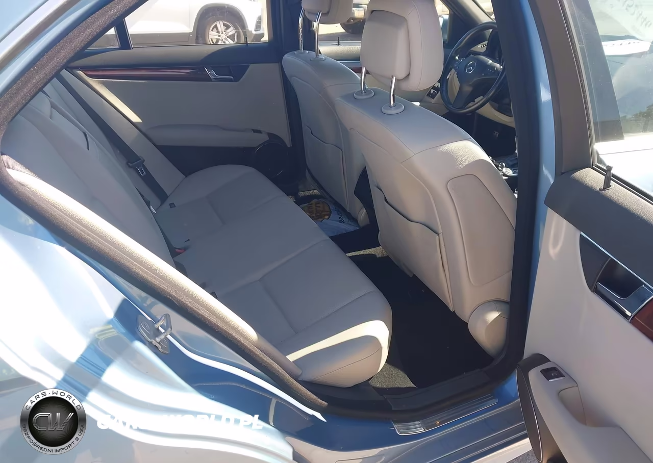2011 Mercedes-Benz C 300 Luxury 4Matic-Sport 4Matic VIN:WDDGF8BB3BR173638 - 8