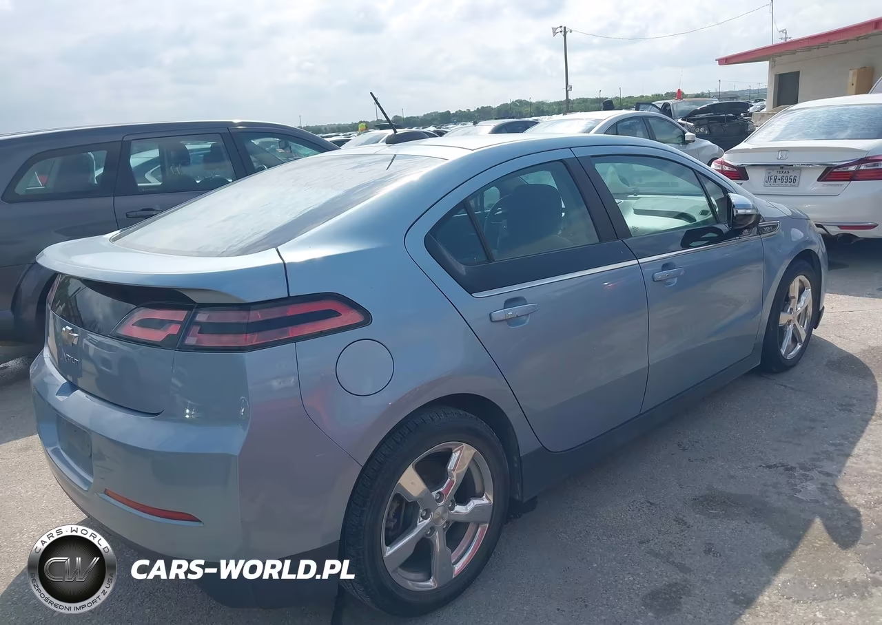 2015 Chevrolet Volt VIN:1G1RA6E46FU111181 - 4
