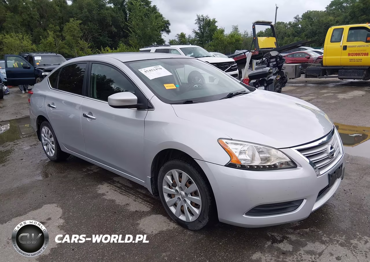 2015 Nissan Sentra S – zdjęcie 1 z 17