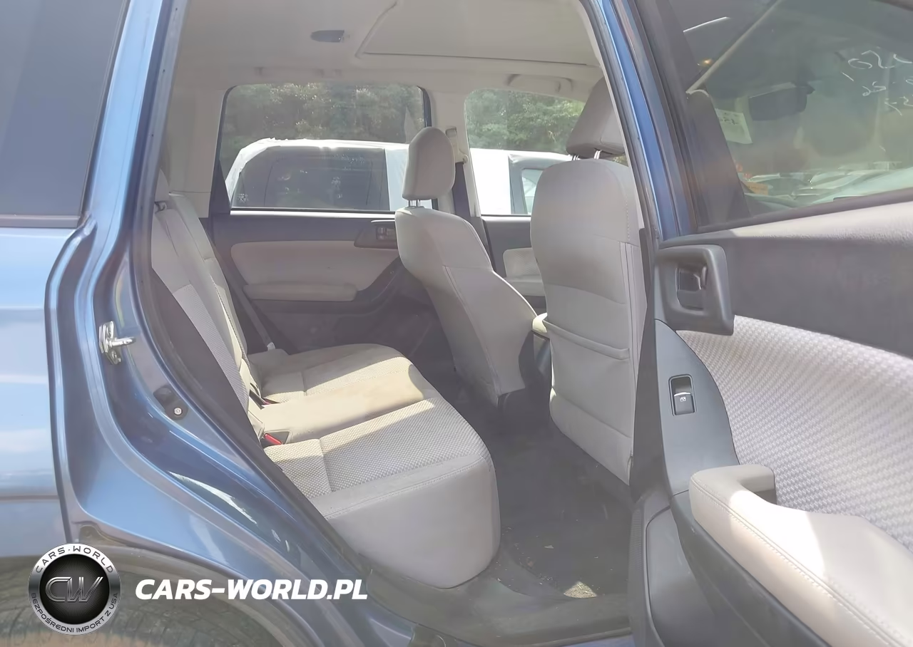 2018 Subaru Forester 2.5I Premium VIN:JF2SJAGC5JH605034 - 8