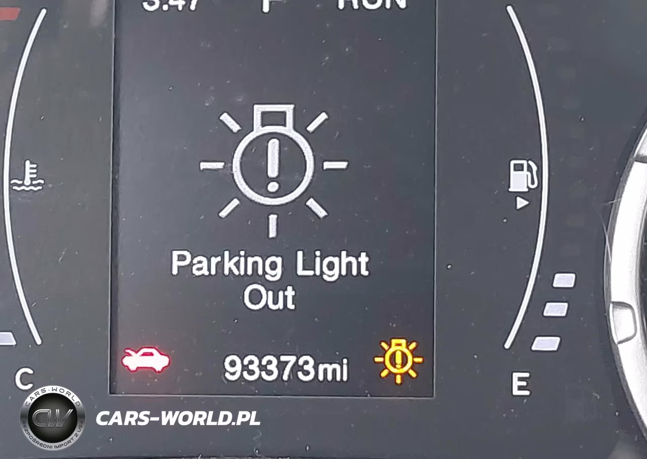 2018 Jeep Renegade Upland Edition 4X4 VIN:ZACCJBAB6JPH25605 - 16
