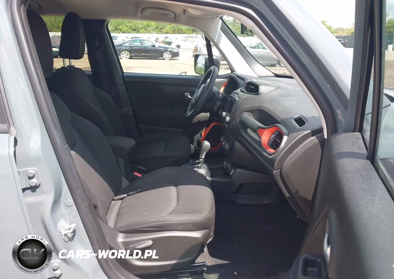 2018 Jeep Renegade Upland Edition 4X4 VIN:ZACCJBAB6JPH25605 - 5