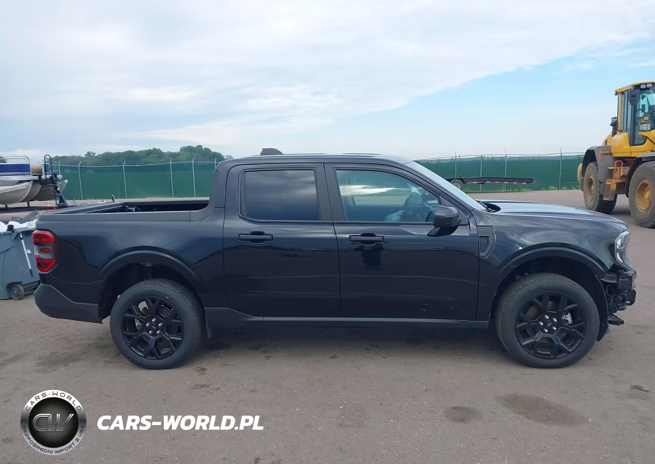 2025 Ford Maverick Xlt VIN:3FTTW8J30SRB12237 - 14