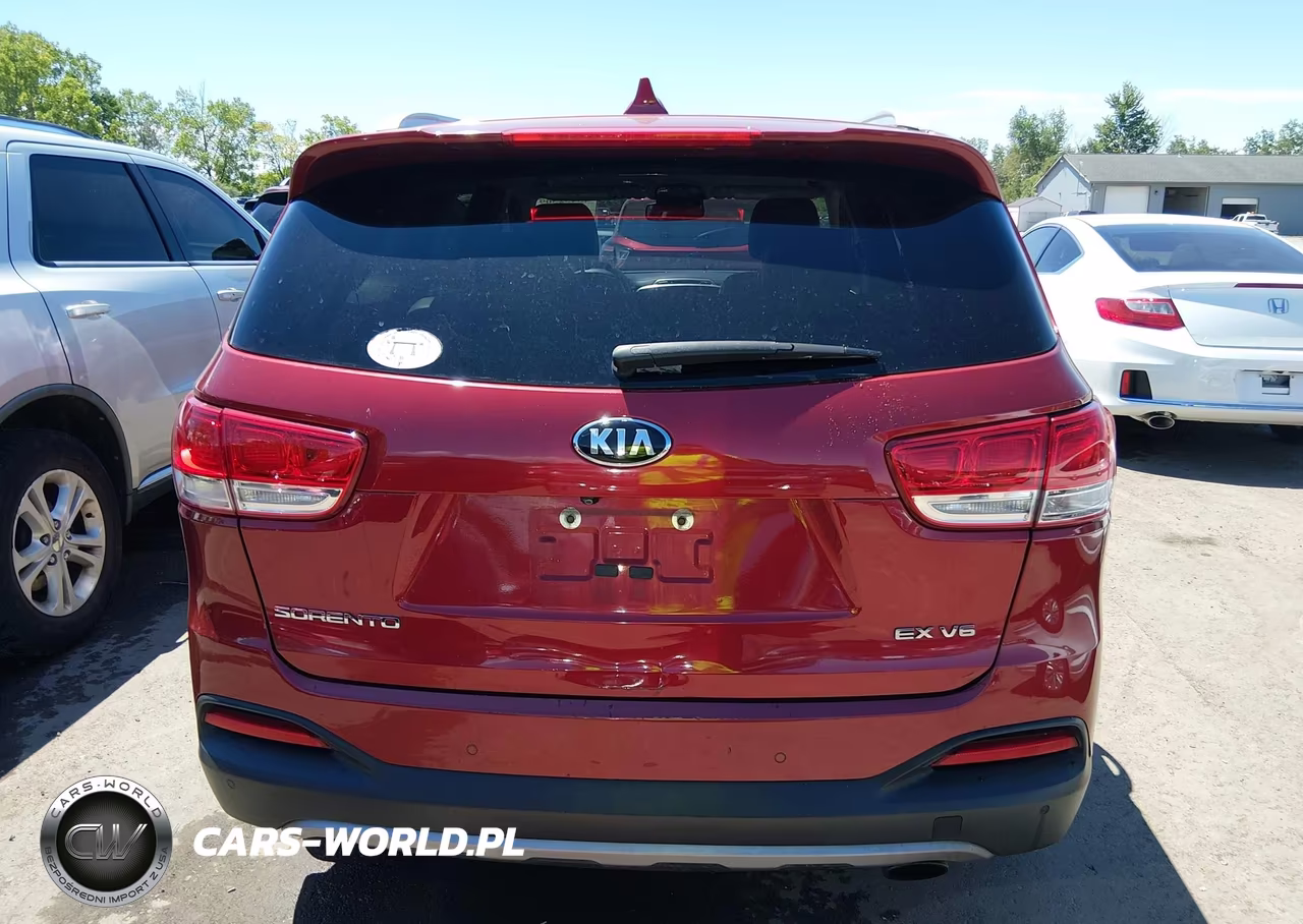 2017 Kia Sorento 3.3L Ex VIN:5XYPH4A57HG251385 - 16