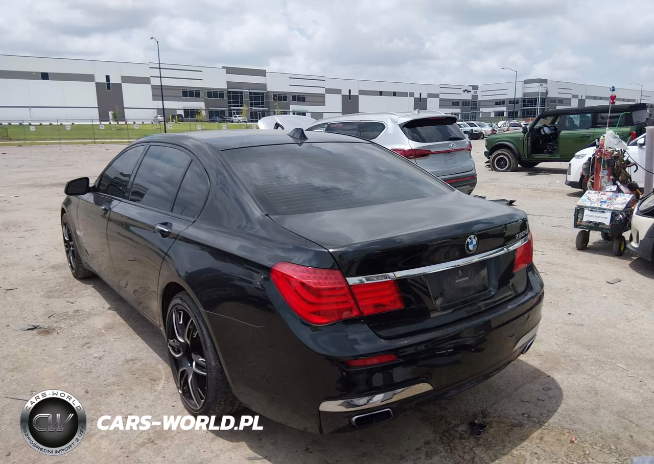 2010 BMW 750Li VIN:WBAKB8C59ACY63398 - 3