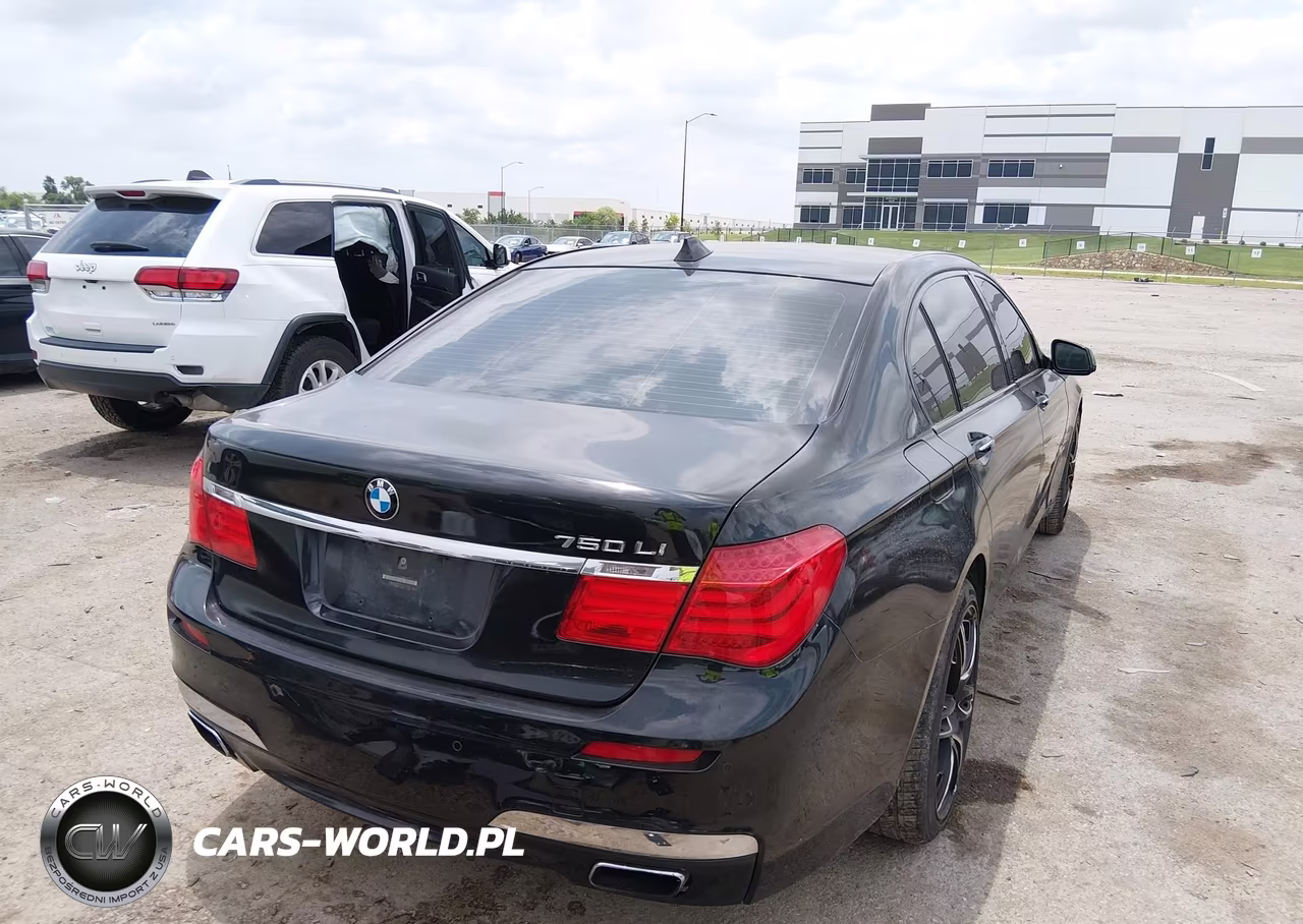 2010 BMW 750Li VIN:WBAKB8C59ACY63398 - 4