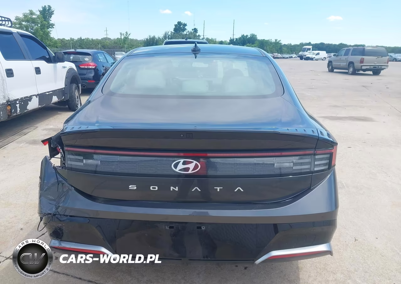 2025 Hyundai Sonata Sel VIN:KMHL64JA9SA495138 - 16