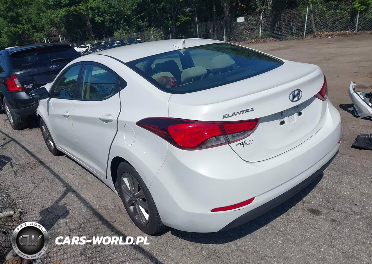 2014 Hyundai Elantra Se VIN:5NPDH4AE4EH479965 - 3