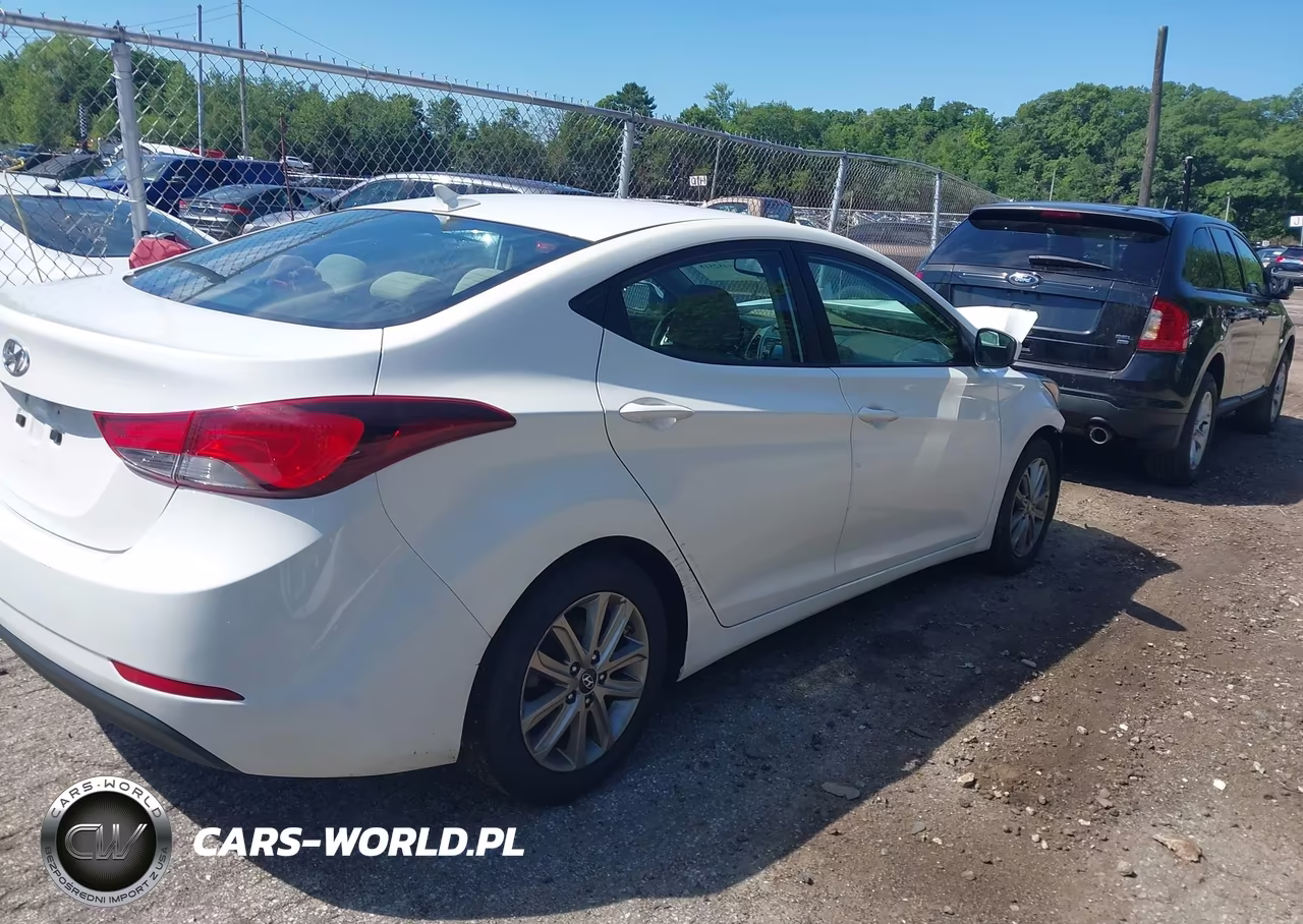 2014 Hyundai Elantra Se VIN:5NPDH4AE4EH479965 - 4