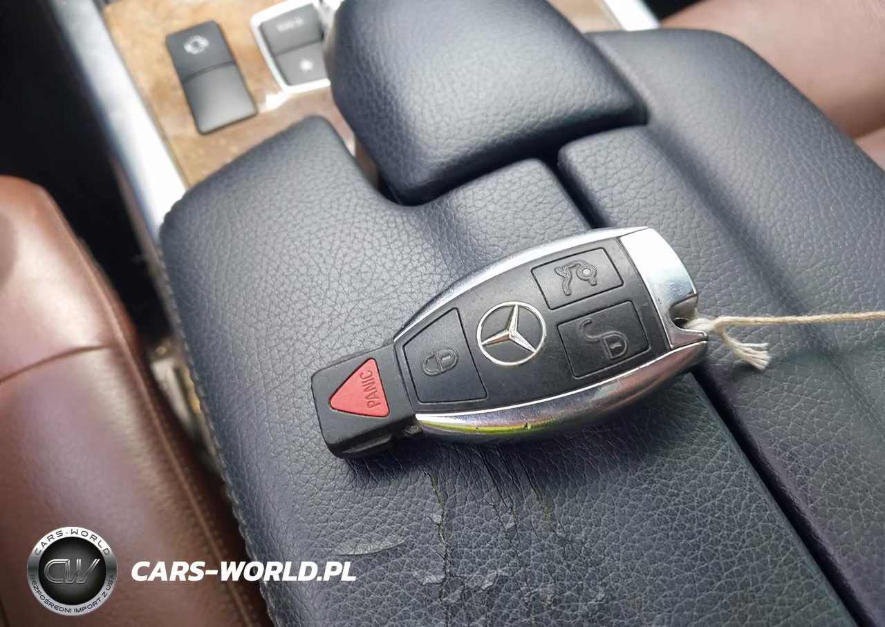 2015 Mercedes-Benz E 350 4Matic VIN:WDDHF8JB2FB165373 - 11