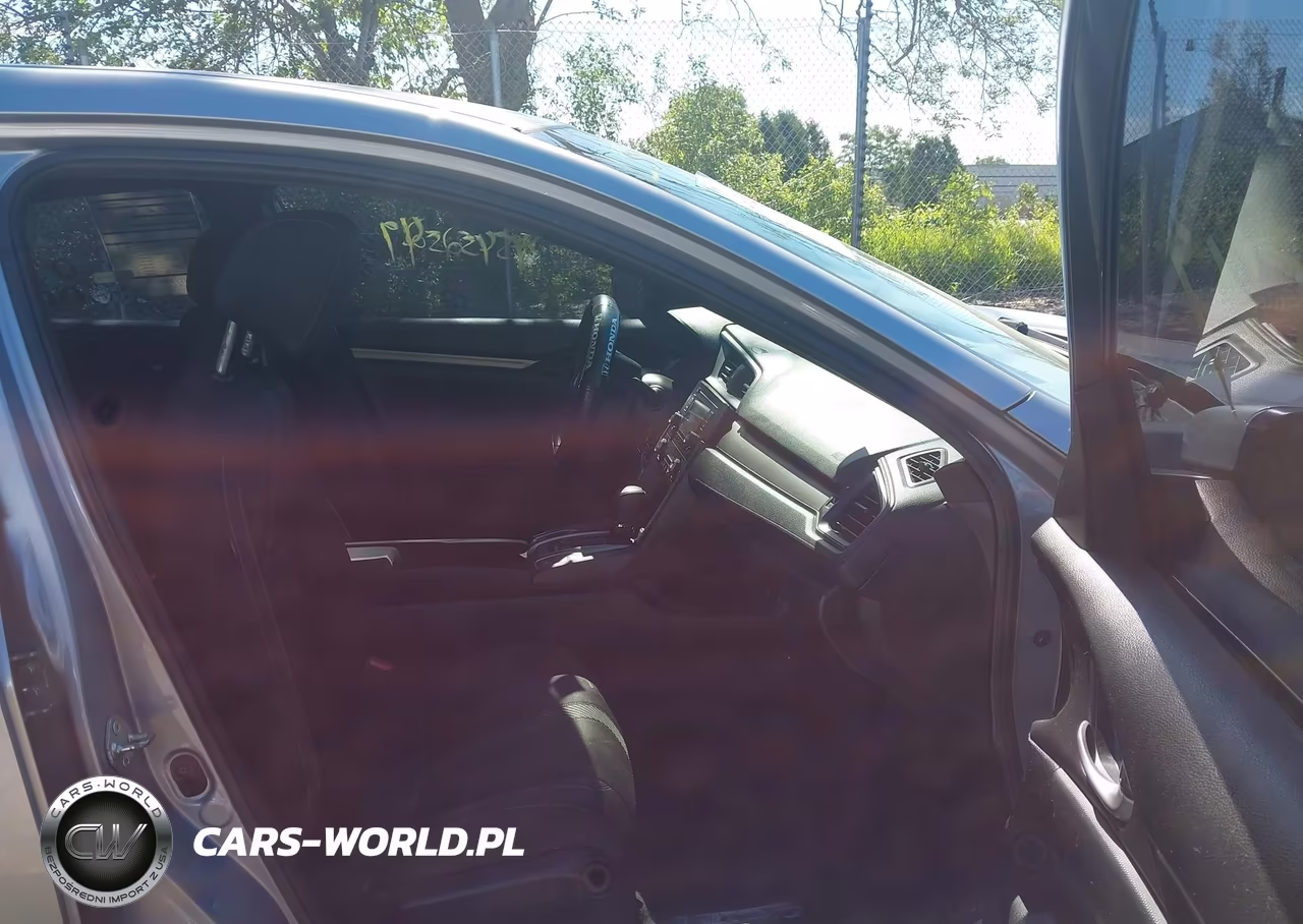 2017 Honda Civic Lx VIN:SHHFK7H23HU209327 - 5
