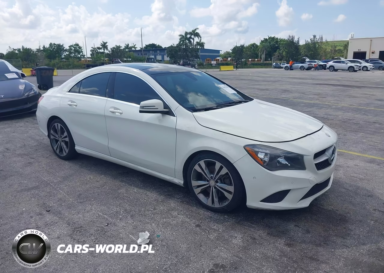 2015 Mercedes-Benz Cla 250 – zdjęcie 1 z 16