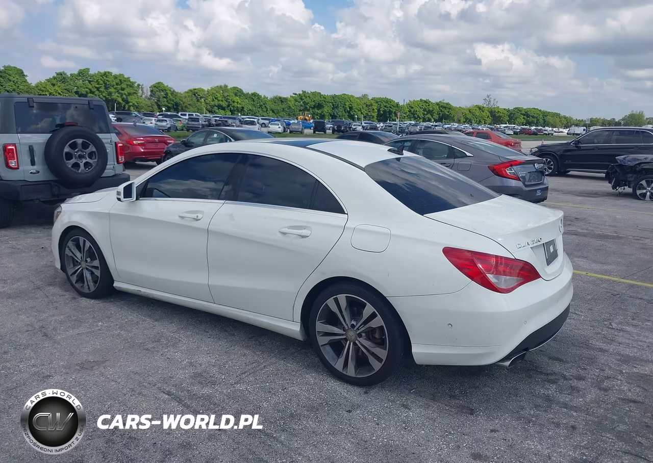 2015 Mercedes-Benz Cla 250 VIN:WDDSJ4EB6FN217898 - 3