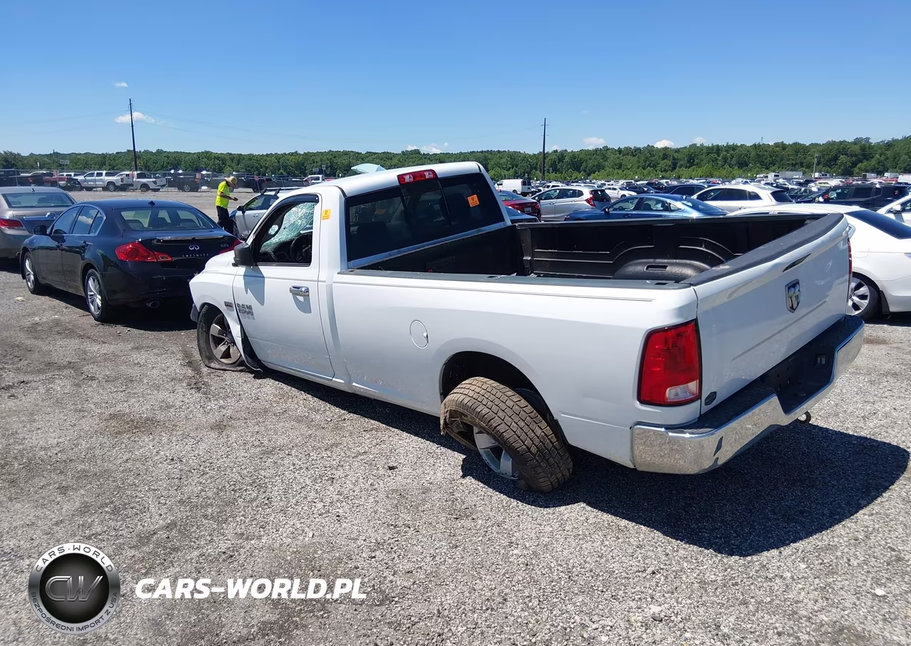 2018 Ram 1500 Tradesman 4X2 8' Box VIN:3C6JR6DT4JG185952 - 3