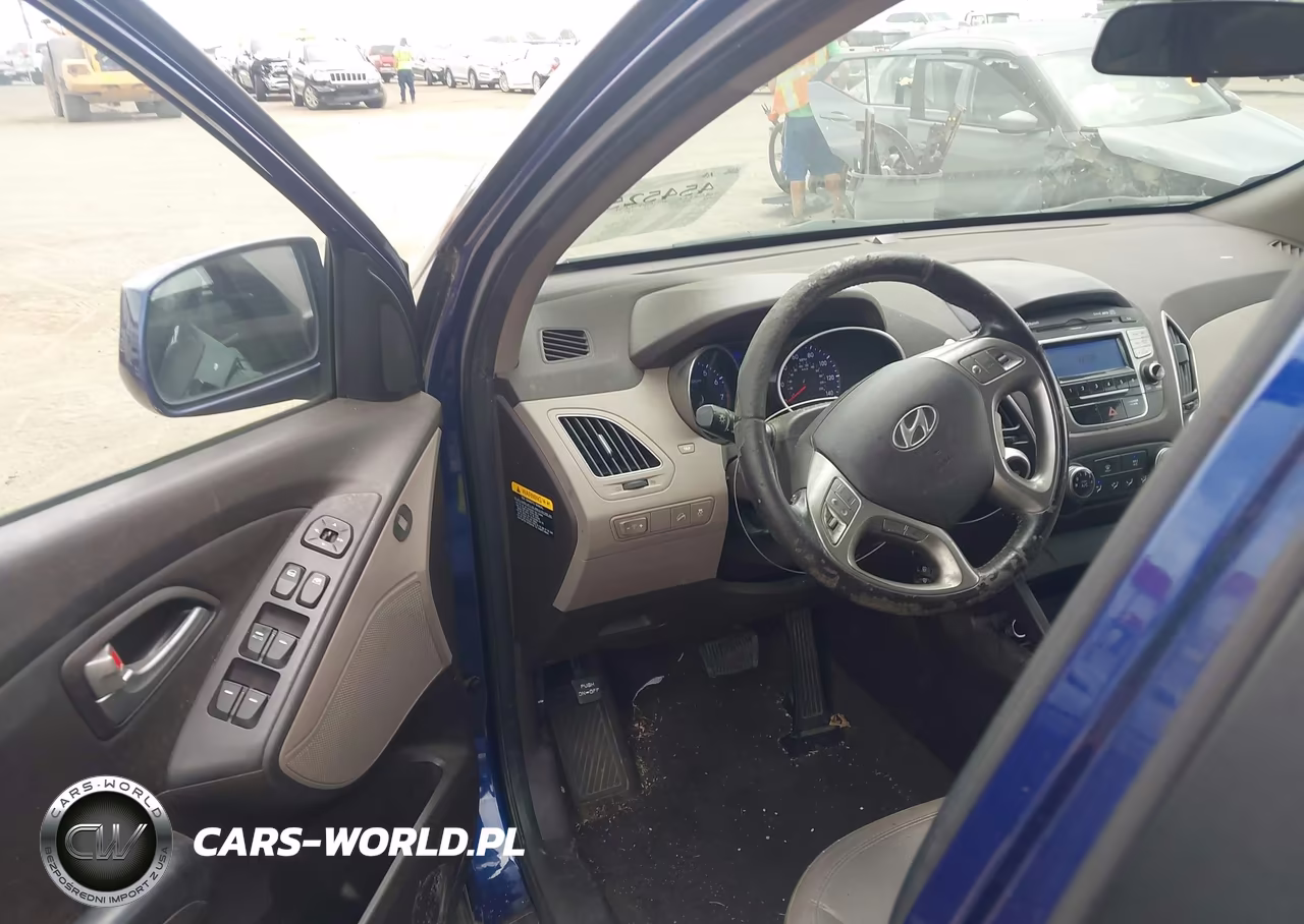 2011 Hyundai Tucson Gls VIN:KM8JU3AC5BU122427 - 12