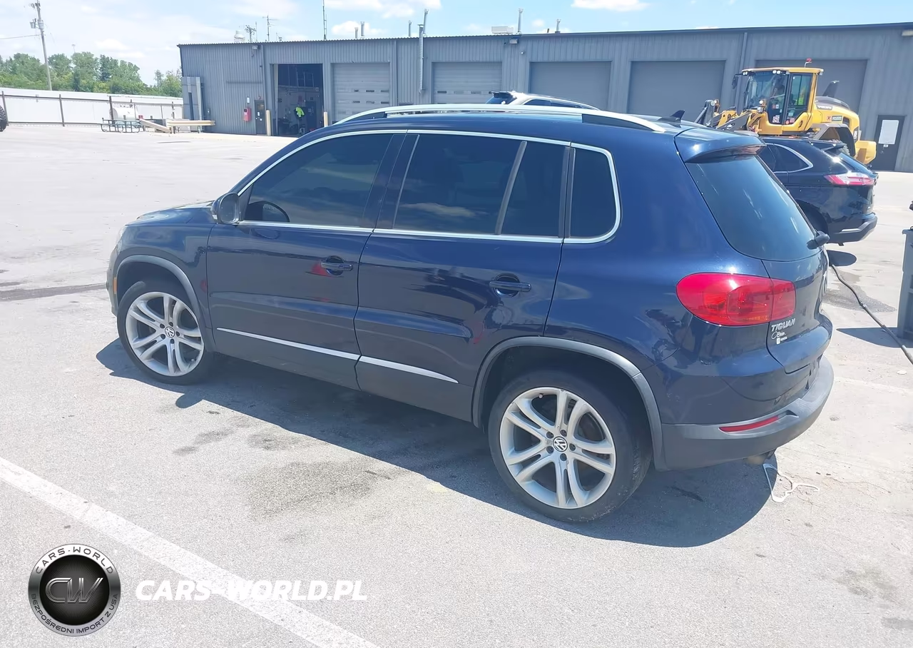 2013 Volkswagen Tiguan Sel VIN:WVGBV3AXXDW584347 - 3