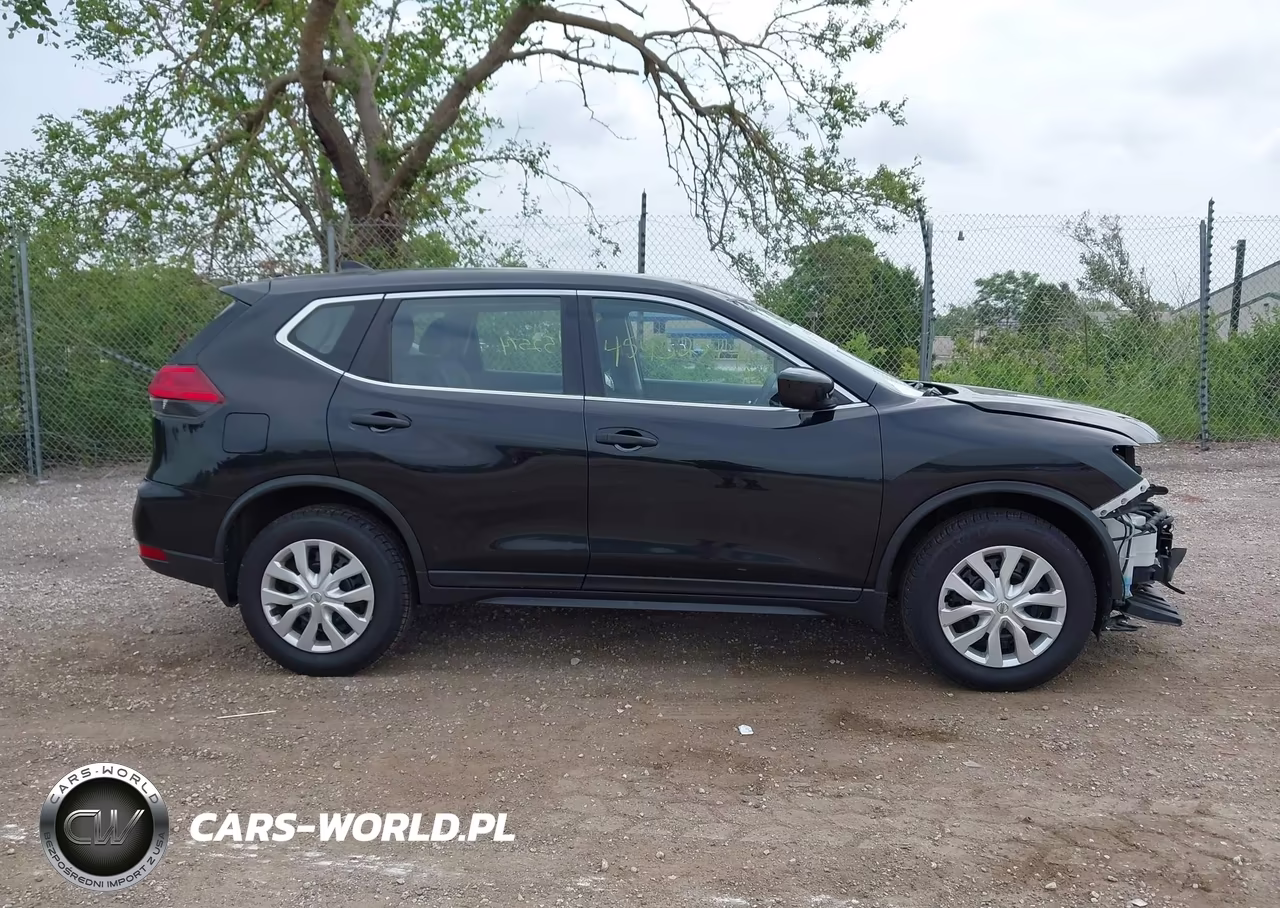 2017 Nissan Rogue S VIN:KNMAT2MV3HP541754 - 13