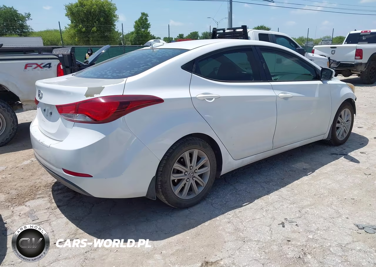 2016 Hyundai Elantra Se VIN:5NPDH4AE0GH683729 - 4