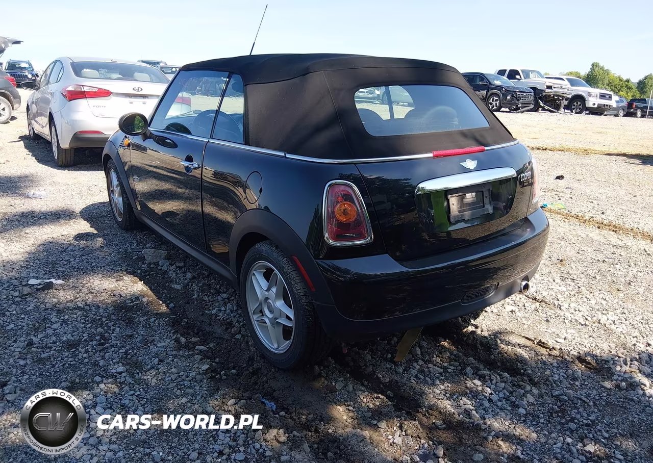 2009 Mini Cooper VIN:WMWMR33519TU95219 - 3