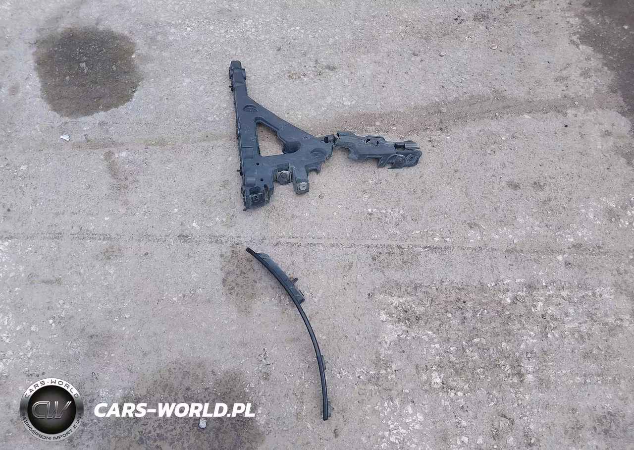 2022 Land Rover Range Rover Velar P250 S VIN:SALYJ2EX8NA330075 - 12