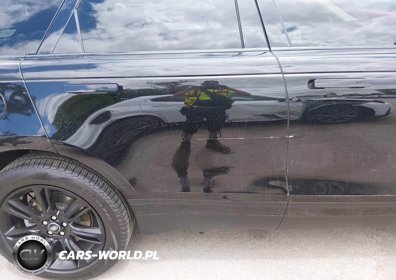 2022 Land Rover Range Rover Velar P250 S VIN:SALYJ2EX8NA330075 - 19