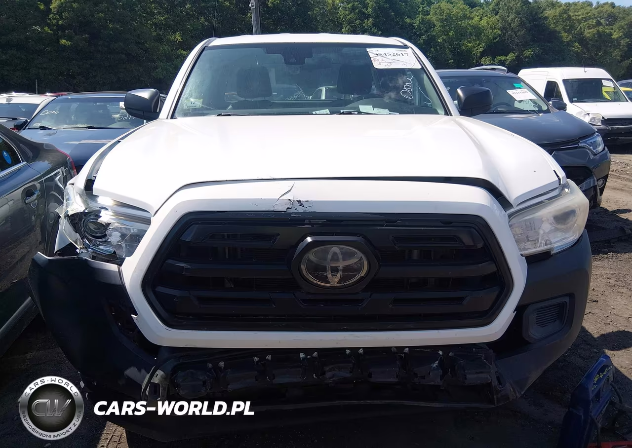 2018 Toyota Tacoma Sr VIN:5TFRX5GNXJX109821 - 12