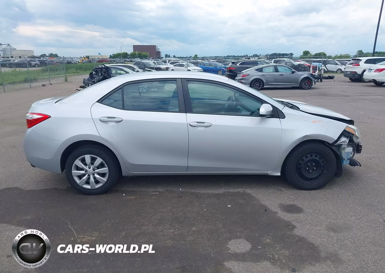2016 Toyota Corolla Le VIN:5YFBURHE9GP368968 - 14